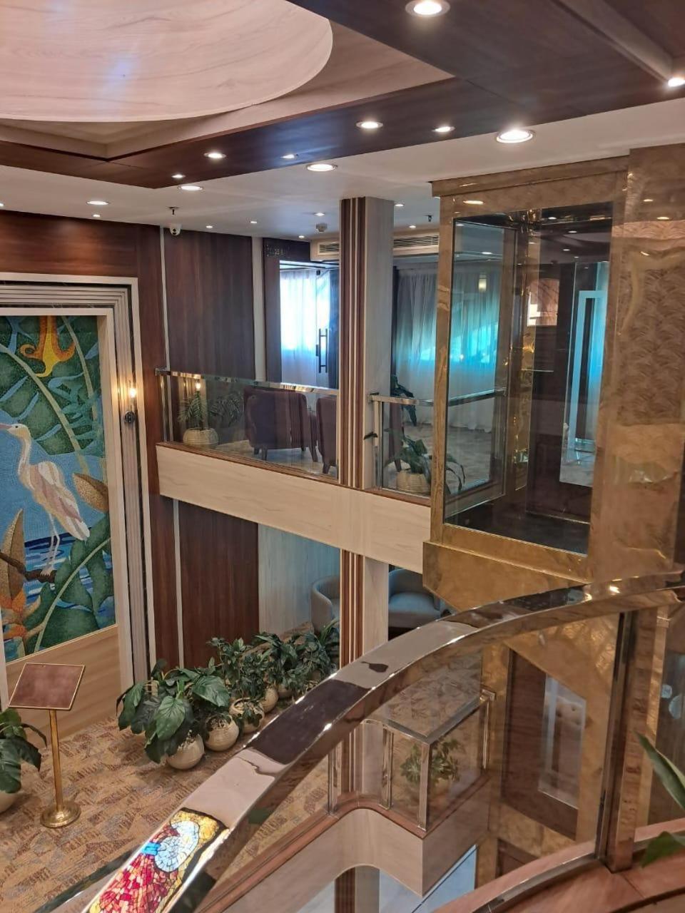Ms Chateau Lafayette Nile Cruise - 4 Nights From Luxor Each Monday And 3 Nights From Aswan Each Friday Exterior foto