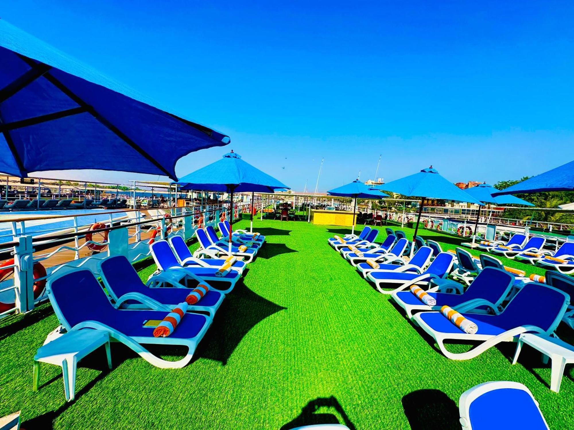 Ms Chateau Lafayette Nile Cruise - 4 Nights From Luxor Each Monday And 3 Nights From Aswan Each Friday Exterior foto